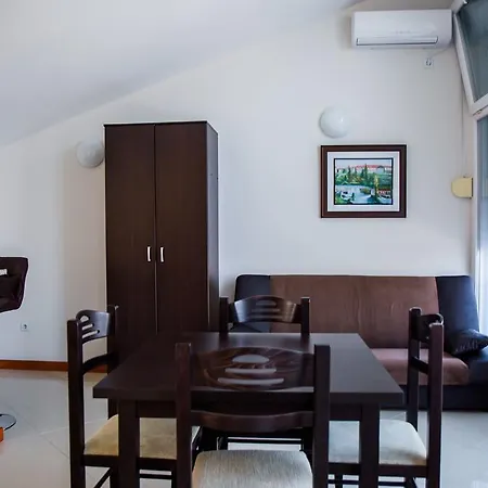 Apartments Riverside Herceg Novi Exterior photo