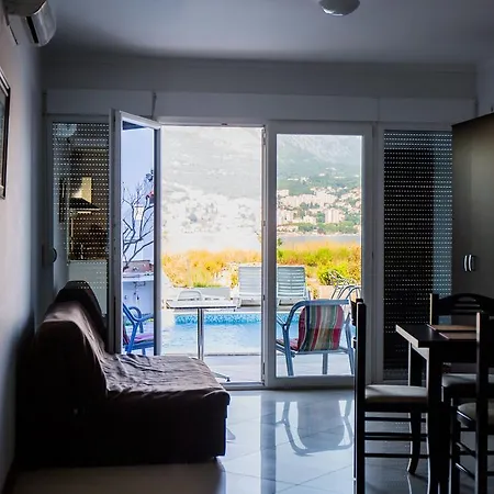 Apartments Riverside Herceg Novi Exterior photo